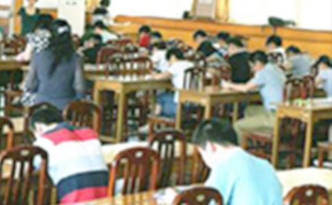 ���п��Զ�Ա������