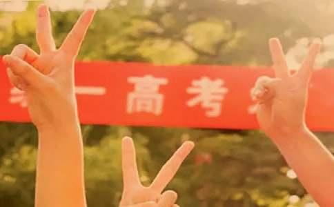 �߿���Ա����ݽ��巶�Ļ��10ƪ