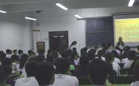 �곤��Ƹ�ݽ���(ͨ��15ƪ)