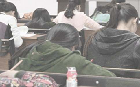 ���ſ����ݽ���(��ѡ4ƪ)