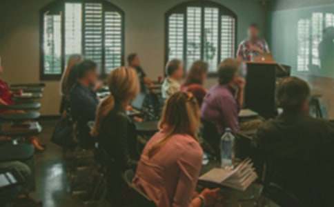 ��ѵ������ְ���漯��9ƪ