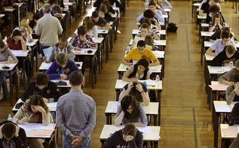 ������ĩ���Ե��ݽ��巶�ļ���4ƪ