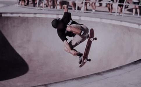 ѧУ����ѧ�ڻ�ܽ�