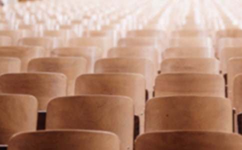 ѧУ�в��쵼����ְ����